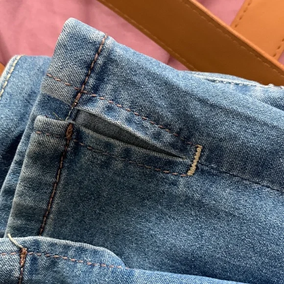 BE ME BLUE BEDAZZLED WIDE LEG JEANS SIZE 22 - Picture 8 of 8